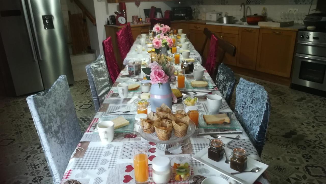 La Gerbaudiere Chambres&Table D Hotes Proche Mont Saint Michel Cuisine Maison Notre-Dame-du-Touchet Eksteriør billede